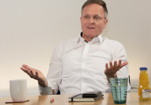 Dr. Tim Karg – Geschäftsführer Karg und Petersen GmbH